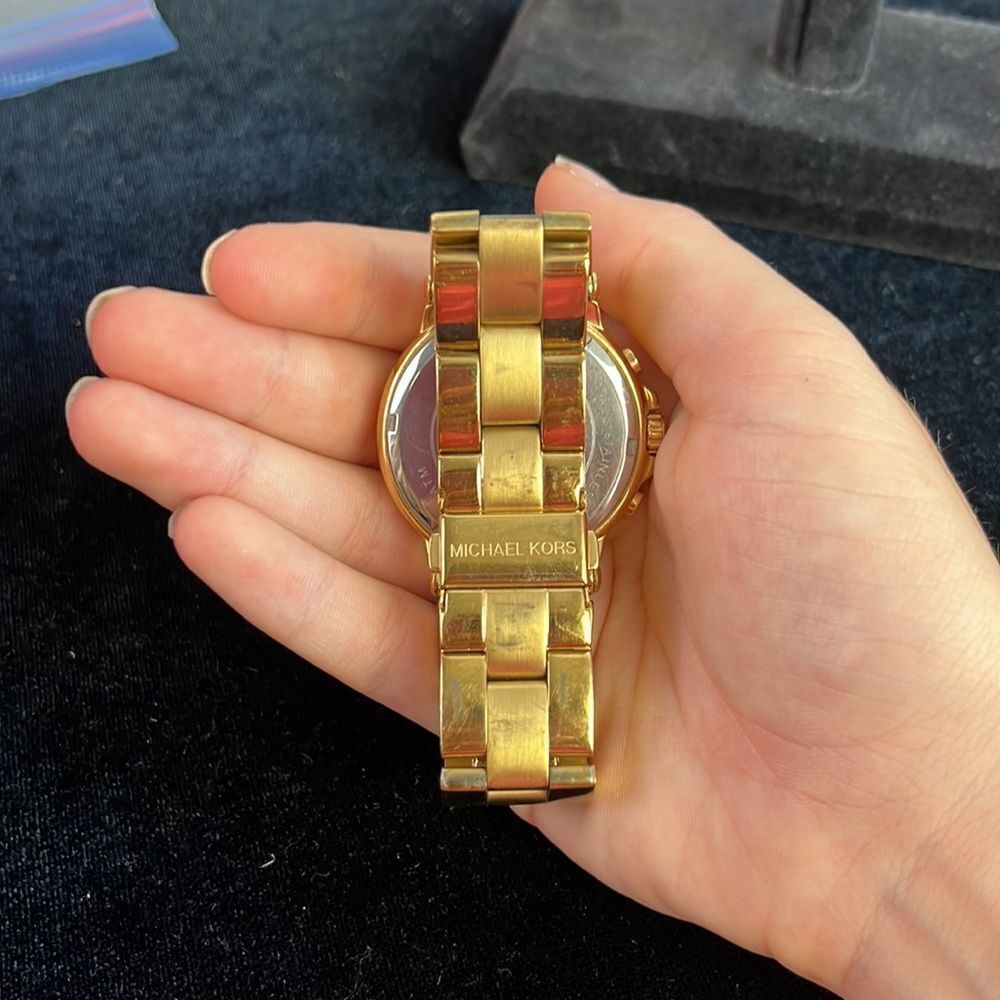 Michael Kors Gold Chronograph Watch - Picture 5 of 9
